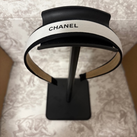Chanel Ribbon Headband - Picture 1 of 5
